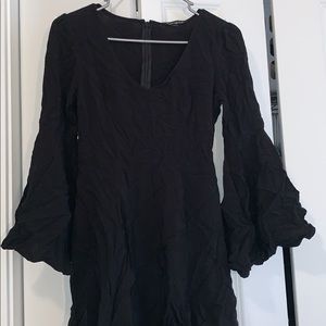 short black v neck dress